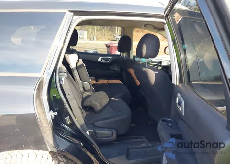 2016 Nissan Pathfinder Platinum/S/Sl/Sv z USA, uszkodzony, nr VIN 5N1AR2MM1GC638894